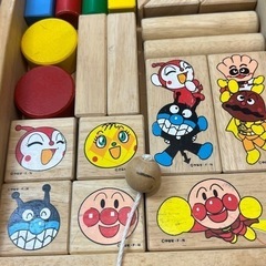 アンパンマン　積み木　台車　おもちゃの画像