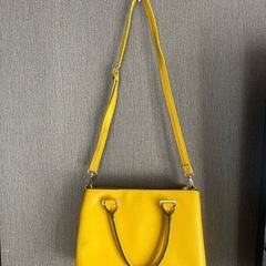 ショルダーバッグの画像