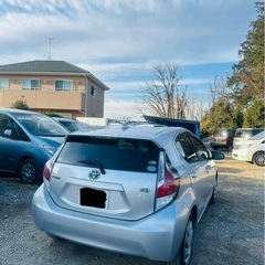 平成 27トヨタ アクア 距離　54,050KM 車検　8年／6月の画像