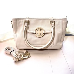 トリーバーチ Tory Burch オフホワイト レザー ショル...