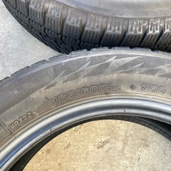 早い者勝ち😊ジャンク扱い　スタッドレスタイヤ　165/60R14の画像