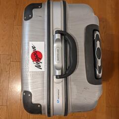 スーツケース（古い）の画像