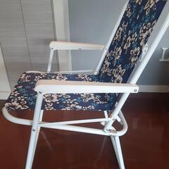 肘掛け付きテンションチェアーの画像