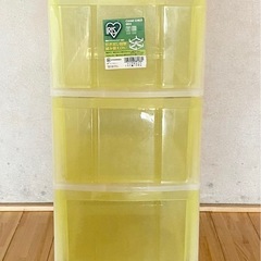 押入れ収納ケース３段　プラ製 アイリスオーヤマ