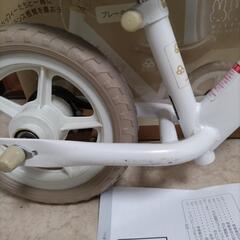 ミッフィー＆メラニー　キックバイクの画像