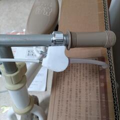 ミッフィー＆メラニー　キックバイクの画像