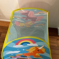 子供用テントの画像