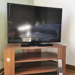 【締切りました】液晶テレビ32インチ　テレビ台付