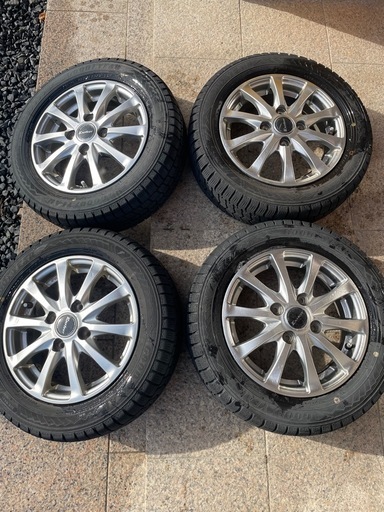 スタッドレスタイヤ　4本セット　155/65R13
