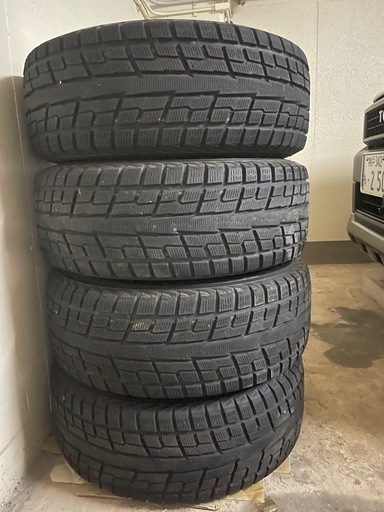 トヨタ　TOYOTAプラド純正ホイール.スタッドレス付き17インチ