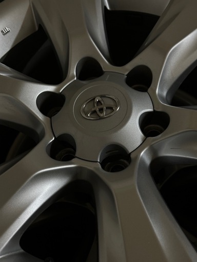 トヨタ　TOYOTAプラド純正ホイール.スタッドレス付き17インチ