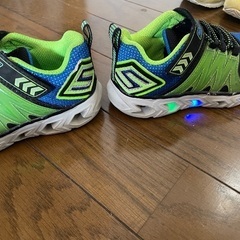SKECHERS スケッチャーズ　15cmの画像