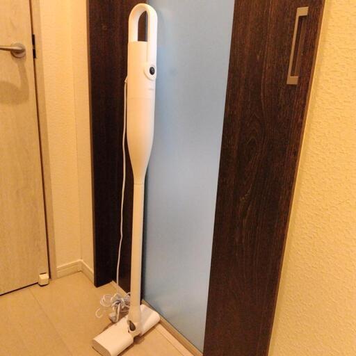 コンパクトで軽い掃除機