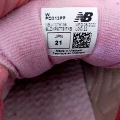 ★ニューバランス　21cm　女の子♪の画像
