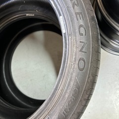255/40R18 レグノ　2本セットの画像