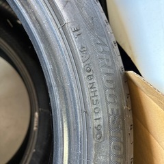 255/40R18 レグノ　2本セットの画像