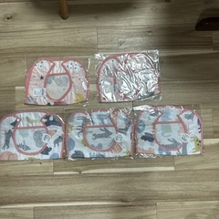 【早い者勝ち】お食事スタイピンク