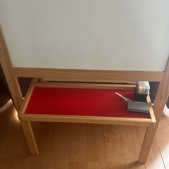 IKEA お絵描きイーゼルの画像