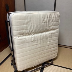 折りたたみベッド
