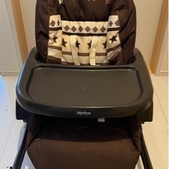 アップリカ　ハイローチェア