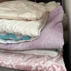 【お話中
】シングル敷布団、掛け布団、ダブル毛布、ダブル暖か掛け...