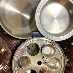 激安値下げ！18.8ステンレスシチュー鍋と蒸し器とケトルプレゼント！の画像