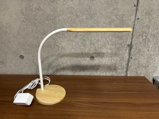 【美品】ニトリLEDデスクライト※動作確認済