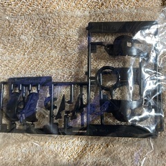  MG ザクII ゲルググ 光るモノアイカスタムヘッド 2種の画像