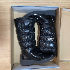 ブーツ　中ふわふわ　レディース　未使用品の画像