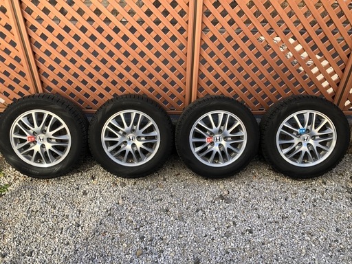 PIRELLI ICE A SIMMETRICO 215/60 R16  ピレリ　スタッドレスタイヤ　ホンダ純正ホイール　4本セット
