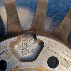 15インチアルミ PCD100 ＋ 195/65R15の画像