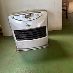 コロナ温風ファンヒーター