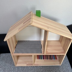 IKEA フリサットドールハウス/ウォールシェルフ　の画像