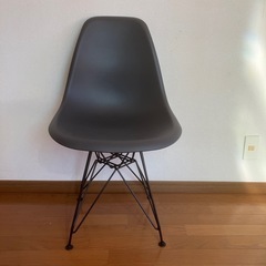 ★LOWYA　デザインチェアー「美品」