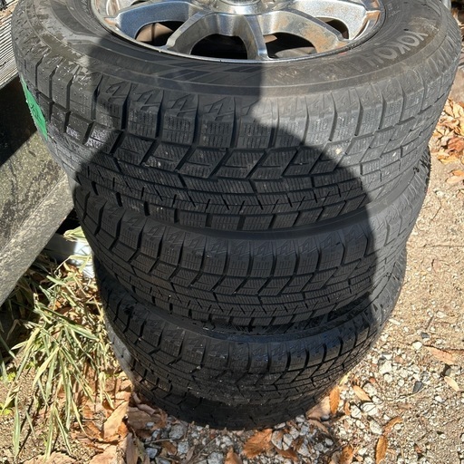 スタッドレスタイヤ