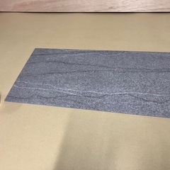フロアタイル　13 枚