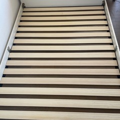 ダブルベッド