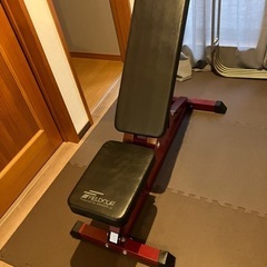 トレーニング
ベンチ・ダンベル