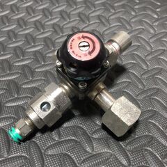 炭酸ガスレギュレーター(減圧弁)　ビールサーバー、炭酸水作りに　ミドボンの画像