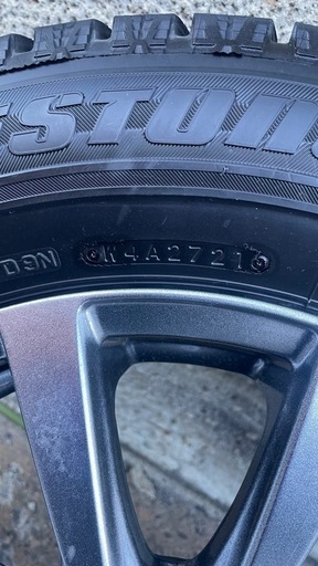 ブリヂストン スタッドレスタイヤ ホイール付き 195/65r15 ノア ヴォクシー コンパクトカーなどに