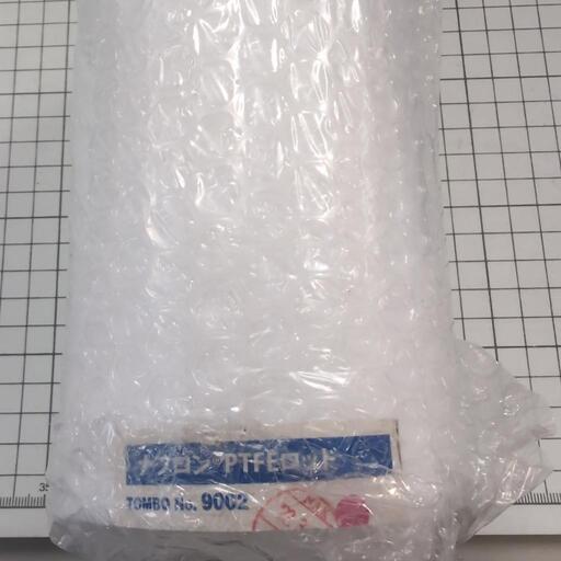 テフロンの丸棒　トンボ