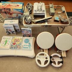 Wii本体とソフトと周辺機器セット