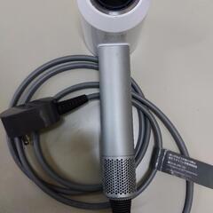 No.083 ダイソンドライヤー　dyson　コード新品　HD01 の画像