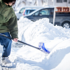 ＼日払い・1日OK！／もくもく作業！敷地内雪かき