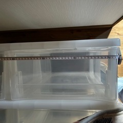 プラスチック衣装ケースの画像