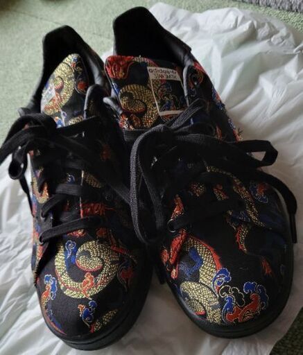 adidasスタンスミス/中華柄スニーカー