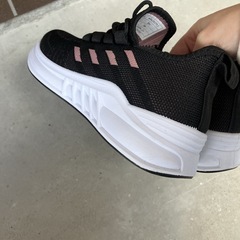 【決まりました】スニーカーMサイズ★レディースの画像