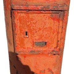 昭和レトロな郵便ポストの画像