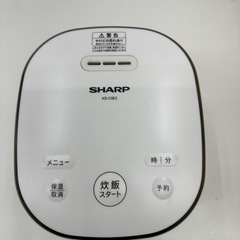 【ドリーム川西店御来店限定】シャープ/2022年製/3合炊き炊飯器/KS-C5E2/クリーニング済み 【2002119255600416】の画像