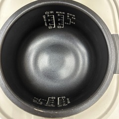 【ドリーム川西店御来店限定】シャープ/2022年製/3合炊き炊飯器/KS-C5E2/クリーニング済み 【2002119255600416】の画像